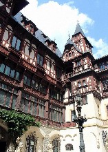 Thumbs/tn_HSU,CHIA-LING.Romania.Peles Castle (1).jpg